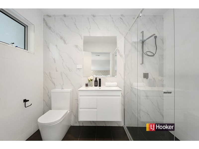 2 Brunton Street, Panania NSW 2213