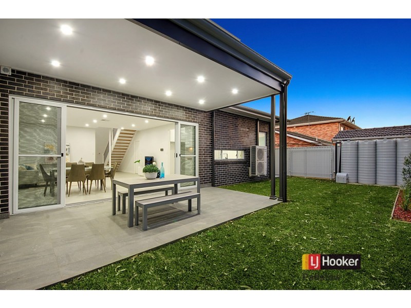 2 Brunton Street, Panania NSW 2213