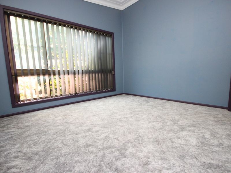 2 Hector Street, Illawong NSW 2234