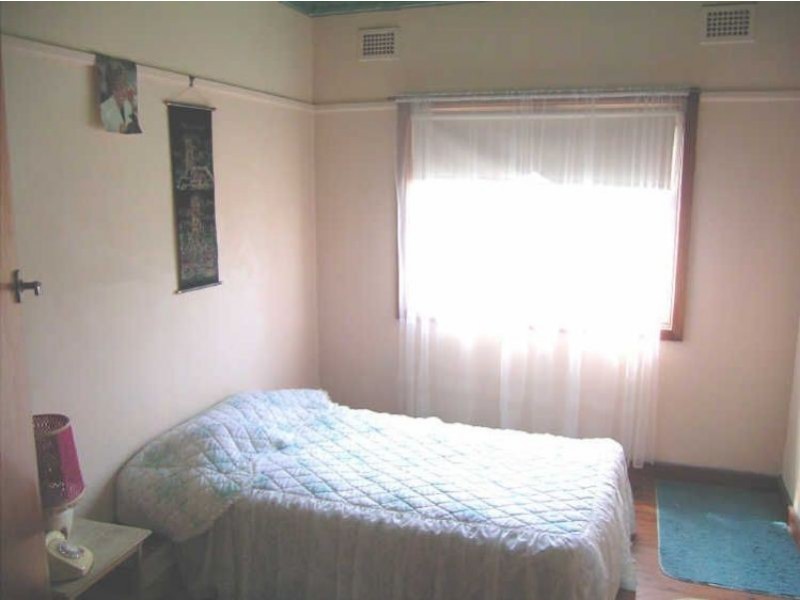 18 Treatt Avenue, Padstow NSW 2211