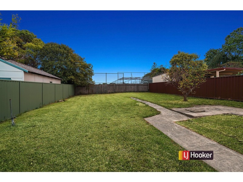 4 Stevens Street, Panania NSW 2213