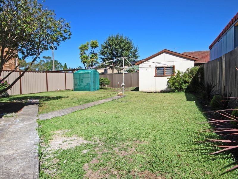 43 Faraday Road, Padstow NSW 2211