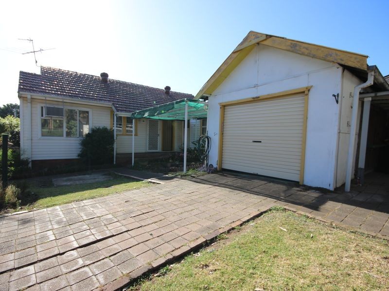 61 Manahan Street, Condell Park NSW 2200