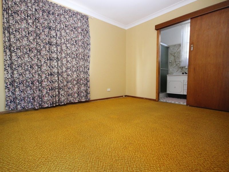 61 Manahan Street, Condell Park NSW 2200