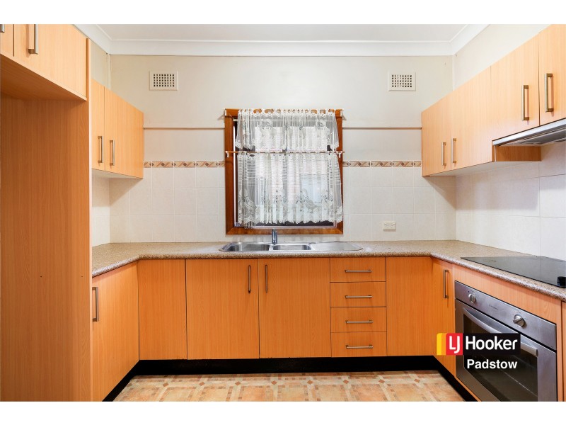 17 Eddie Avenue, Panania NSW 2213