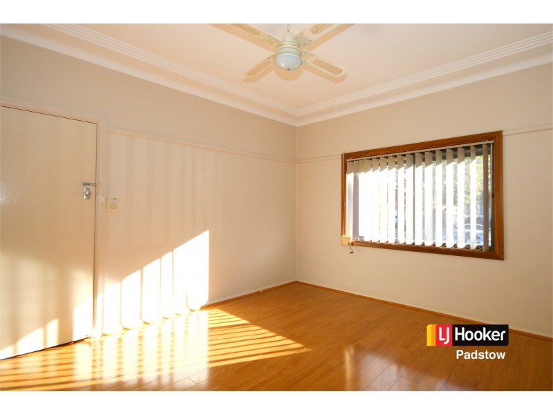 17 Eddie Avenue, Panania NSW 2213