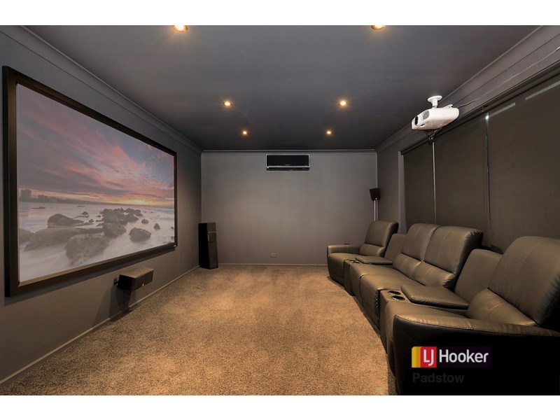 11 Piper Close, Milperra NSW 2214