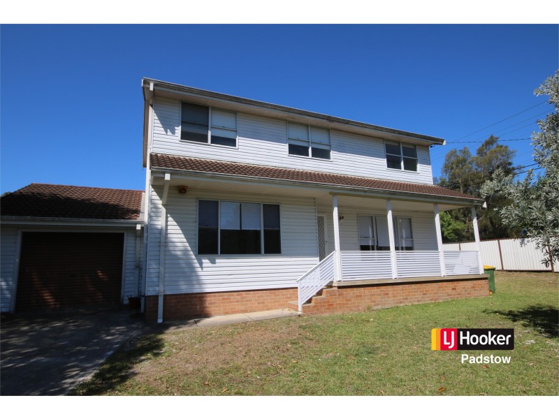 11 Mckevitte Avenue, East Hills NSW 2213