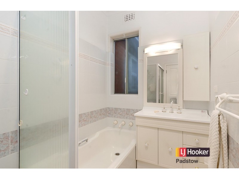 33 Adelaide Road, Padstow NSW 2211