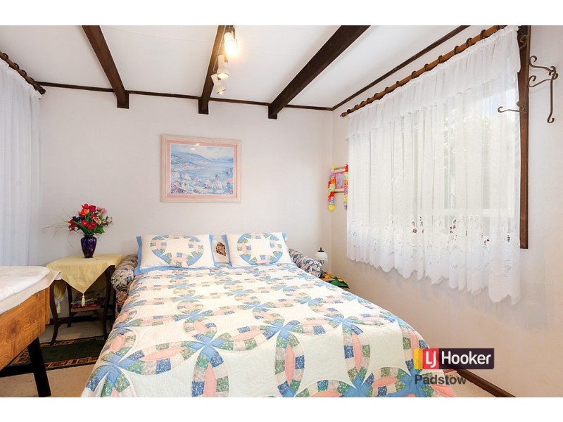 33 Adelaide Road, Padstow NSW 2211