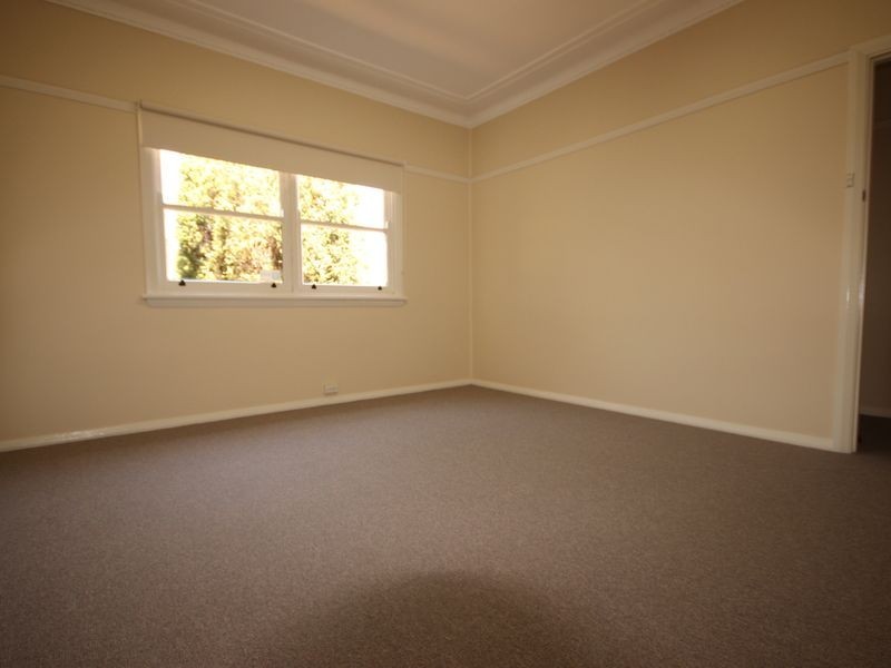 12 Howard Road, Padstow NSW 2211