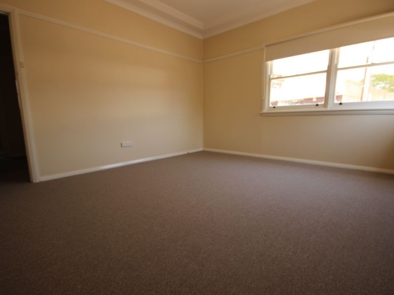 12 Howard Road, Padstow NSW 2211