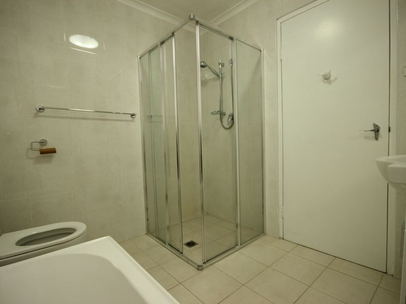 8/2 Railway Crescent, Jannali NSW 2226