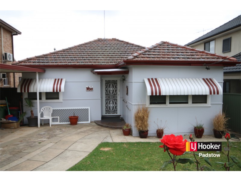13 School Parade, Padstow NSW 2211