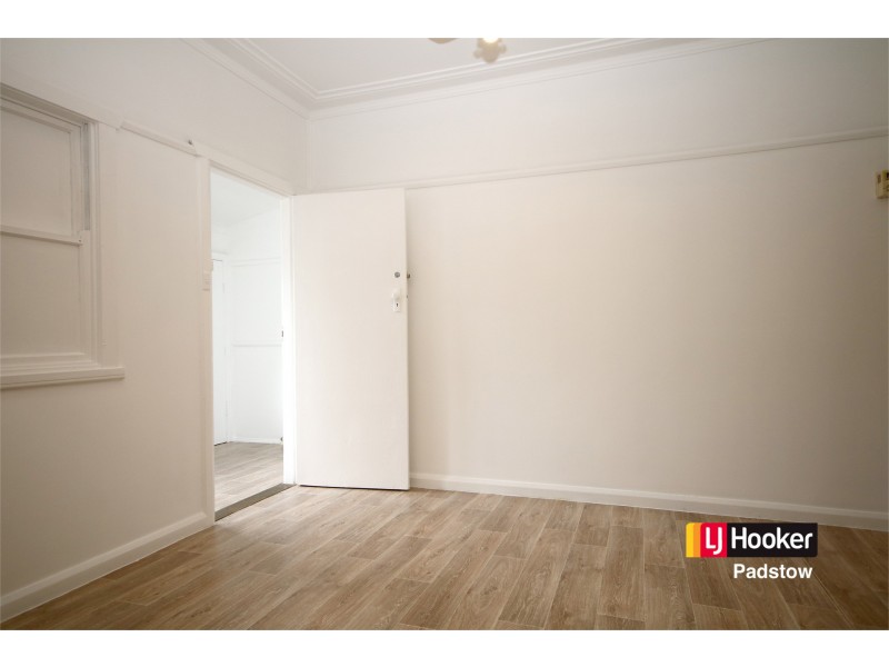 13 School Parade, Padstow NSW 2211