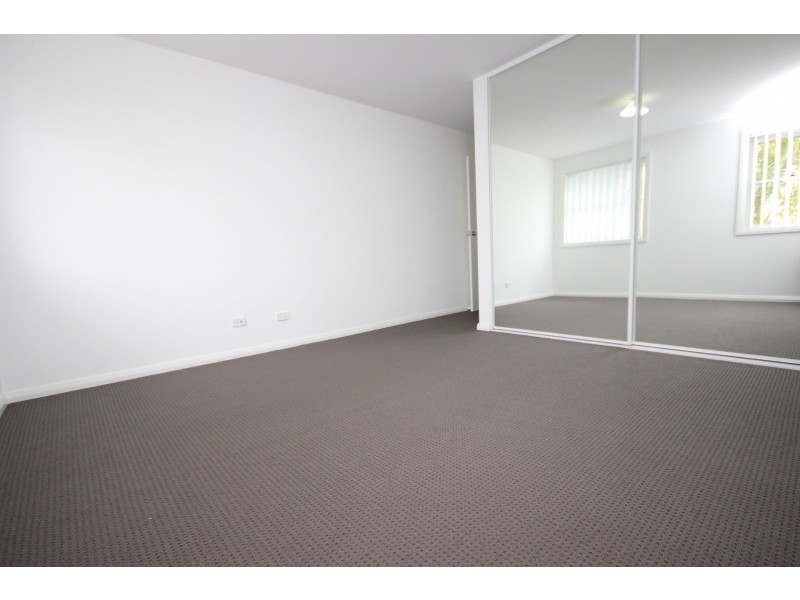 2/106 Queen Street, Revesby NSW 2212