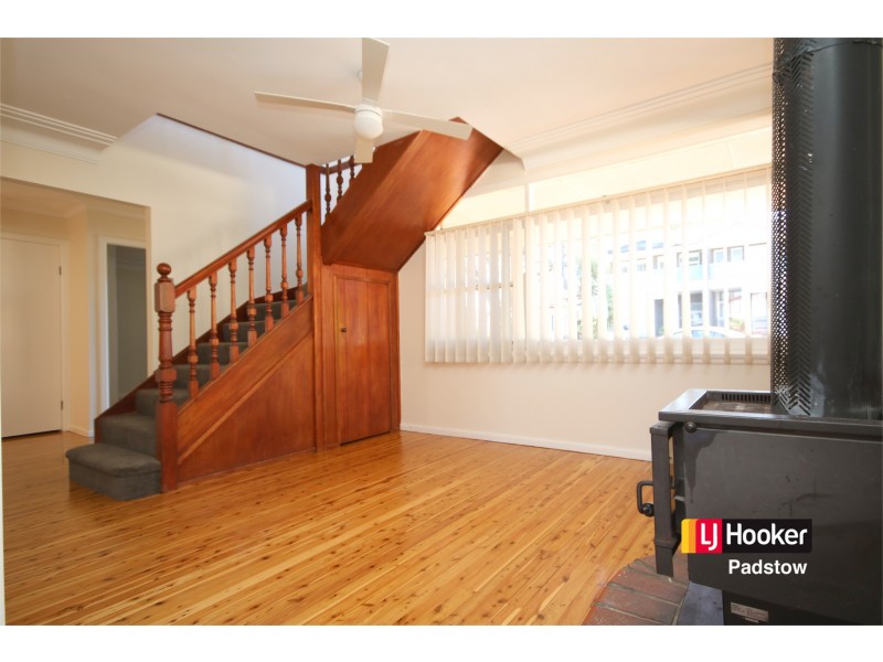 14 Ellesmere Street, Panania NSW 2213