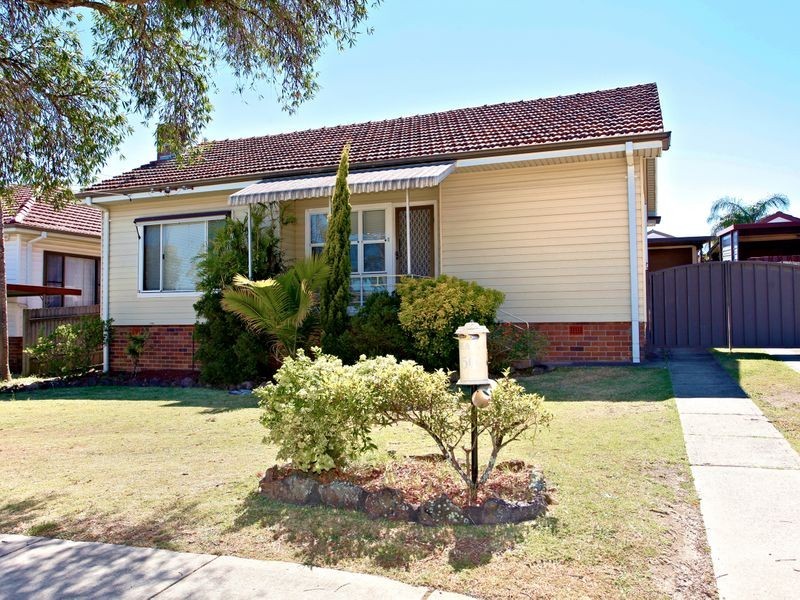 50 Sandakan Road, Revesby Heights NSW 2212