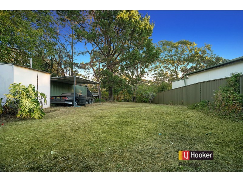 27 Fewtrell Avenue, Revesby Heights NSW 2212