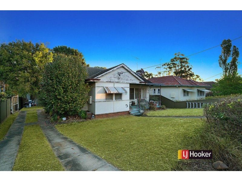 27 Fewtrell Avenue, Revesby Heights NSW 2212