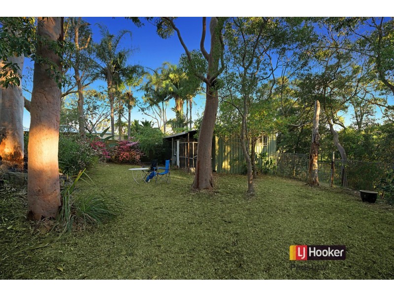 27 Fewtrell Avenue, Revesby Heights NSW 2212