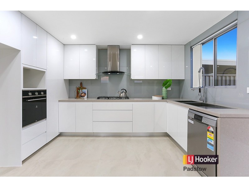 13a Curzon Road, Padstow Heights NSW 2211