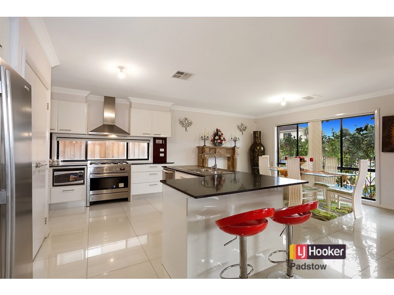 28 Greater Circuit, Bass Hill NSW 2197