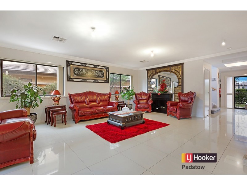 28 Greater Circuit, Bass Hill NSW 2197