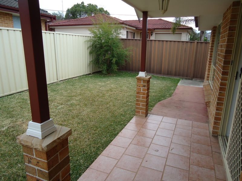 2/53 Sherwood Street, Revesby NSW 2212