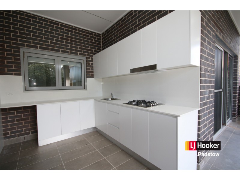 71 Malvern Street, Panania NSW 2213