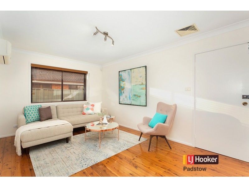 7 Cuthbert Place, Menai NSW 2234