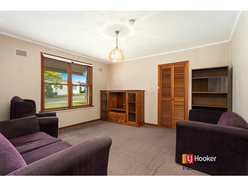 4 Flora Street, Narwee NSW 2209