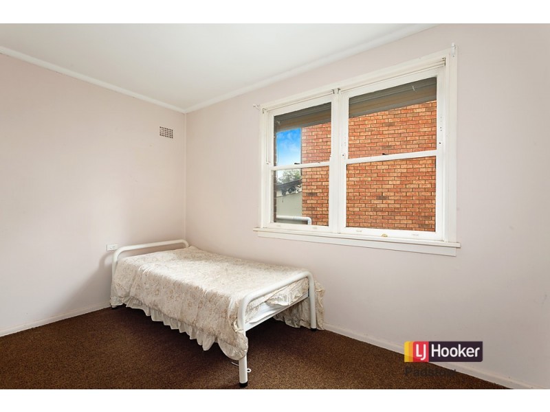 4 Flora Street, Narwee NSW 2209