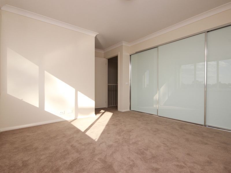 47 Glenfield Road, Glenfield NSW 2167