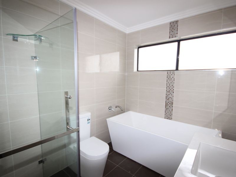 33A Brockman Avenue, Revesby Heights NSW 2212