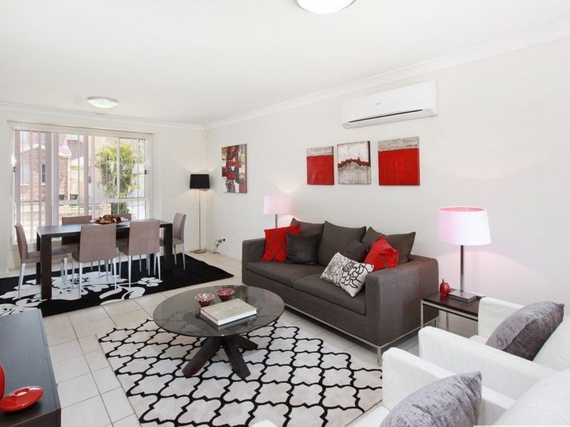 4 Levendale Street, West Hoxton NSW 2171