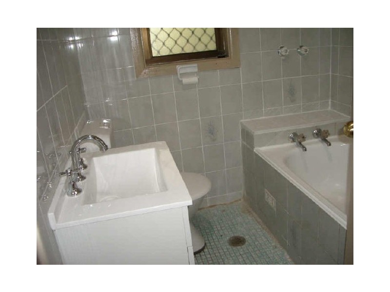 50 Hendy Avenue, Panania NSW 2213