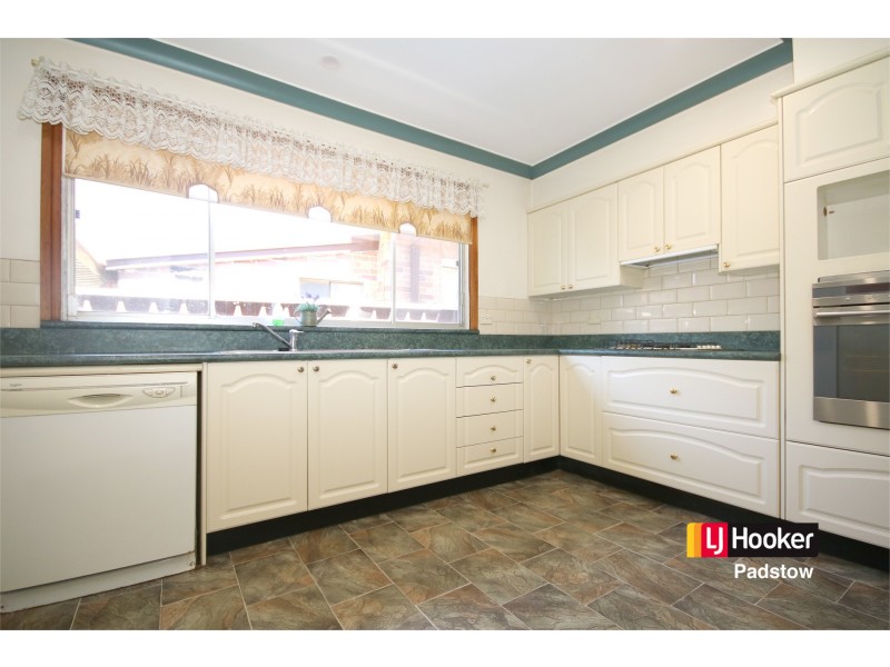 7 Gloucester Avenue, Padstow NSW 2211