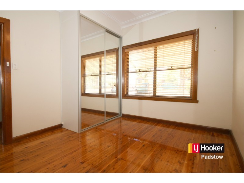 7 Gloucester Avenue, Padstow NSW 2211