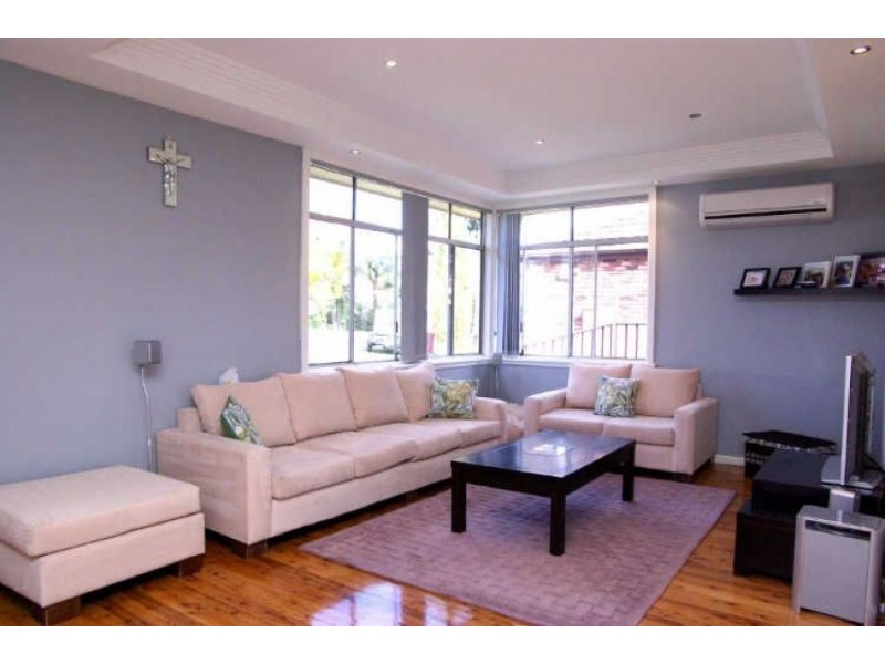 16 Sherwood Street, Revesby NSW 2212