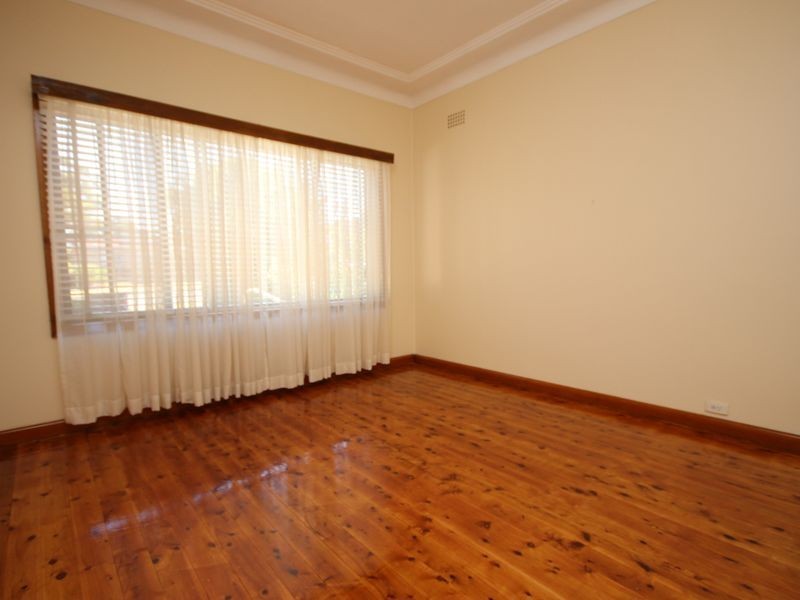 38 Villiers Road, Padstow Heights NSW 2211