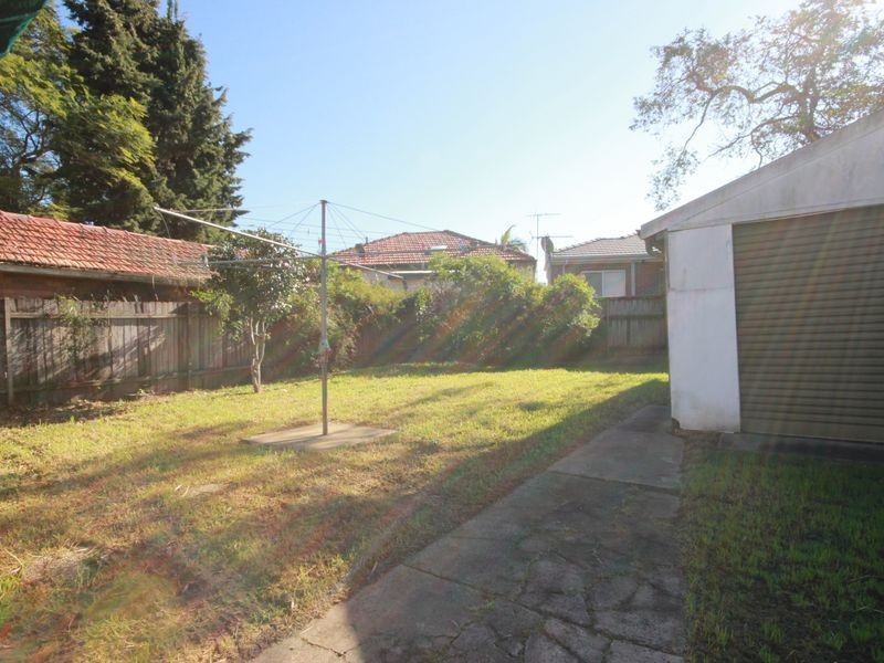 52 Napoli Street, Padstow NSW 2211