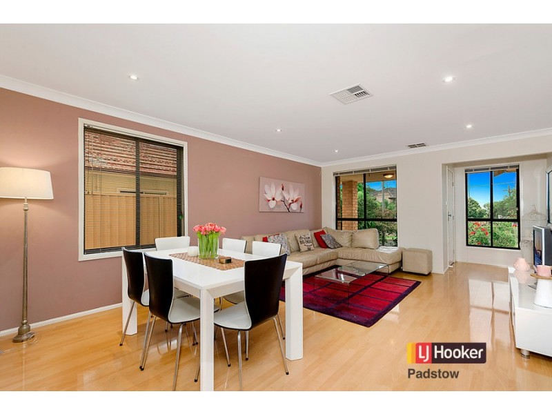 4 Leeton Crescent, Panania NSW 2213