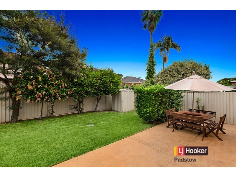 4 Leeton Crescent, Panania NSW 2213