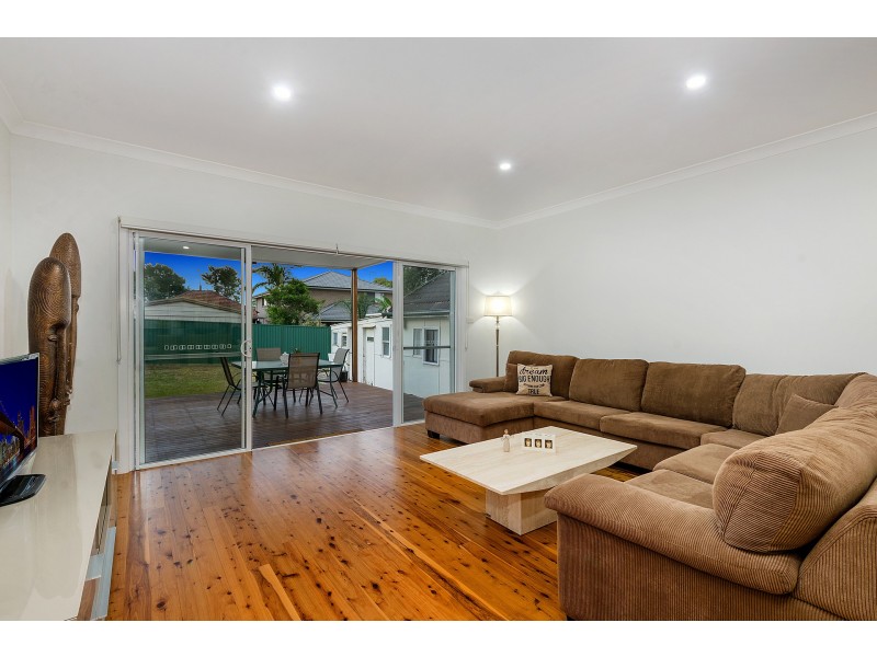 164 Arab Road, Padstow NSW 2211
