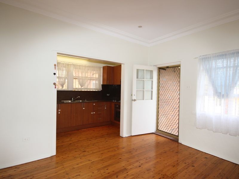 38 Carson Street, Panania NSW 2213