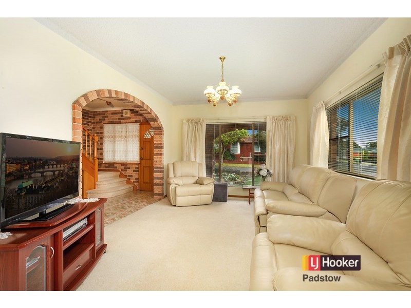 6 Moro Avenue, Padstow NSW 2211