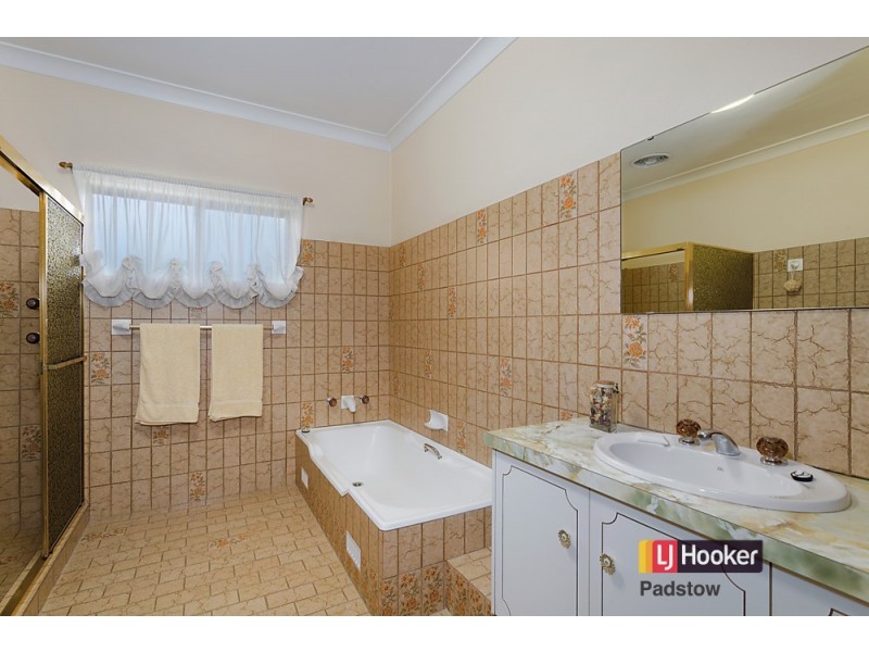 6 Moro Avenue, Padstow NSW 2211