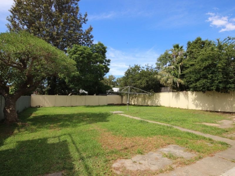 3 Worsley Street, East Hills NSW 2213