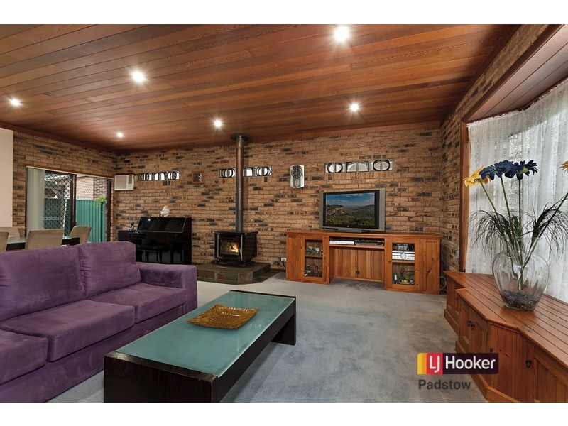 10 Sandakan Road, Revesby Heights NSW 2212